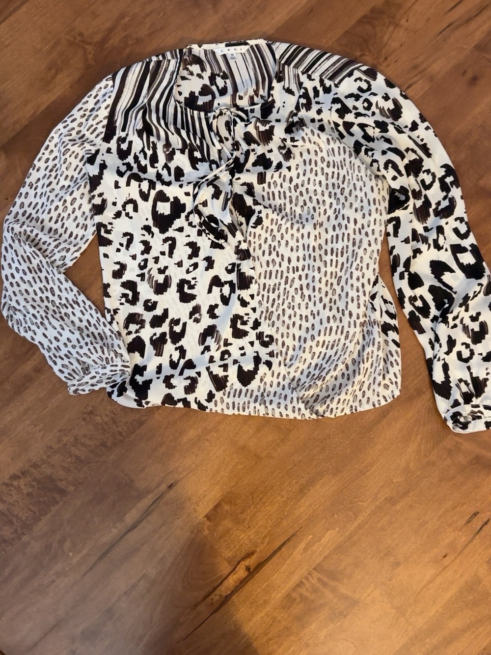 CAbi Style 580 Mixed Print Tie-Neck Blouse Size M